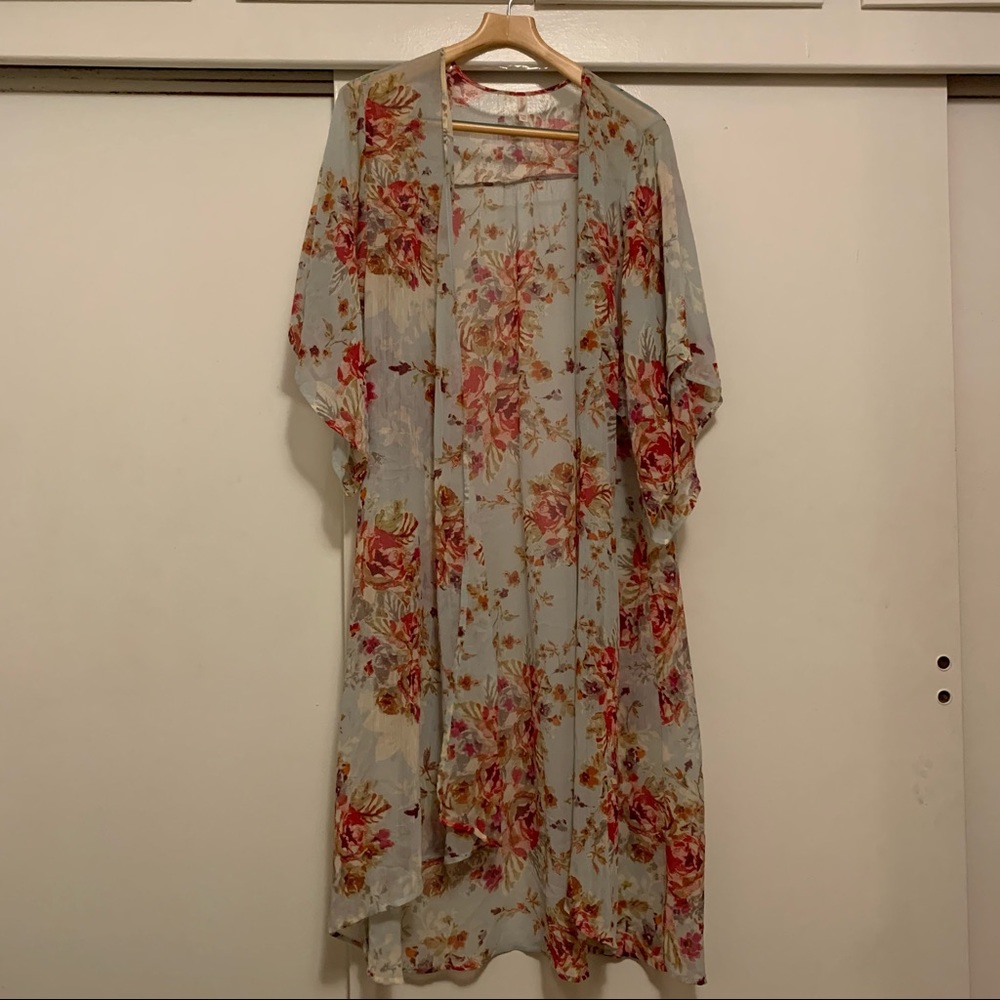 Floral kimono